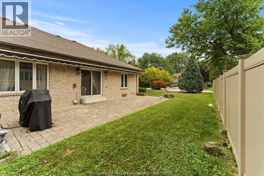 235 Southwind, Tecumseh, ON - Outdoor With Deck Patio Veranda