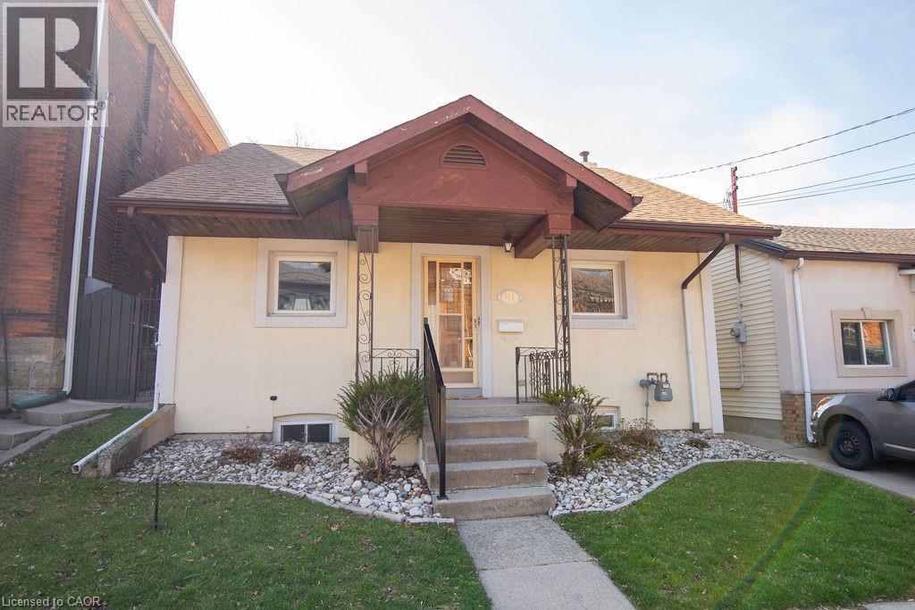 91 Pearl Street N, Hamilton, ON - Outdoor