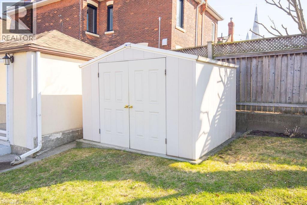 91 Pearl Street N, Hamilton, ON - Outdoor With Exterior