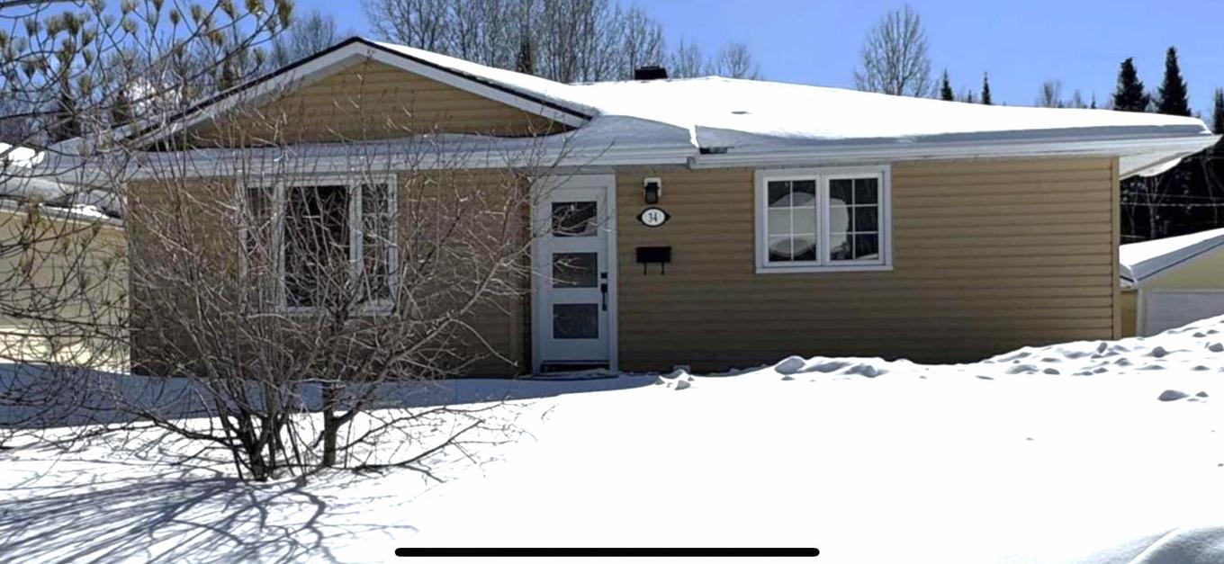 34 Redwing Ave, Manitouwadge, ON - Outdoor