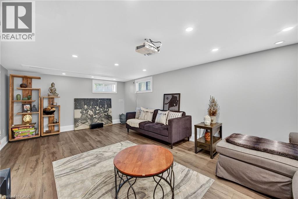 108 Owen Street, Barrie, ON - Indoor