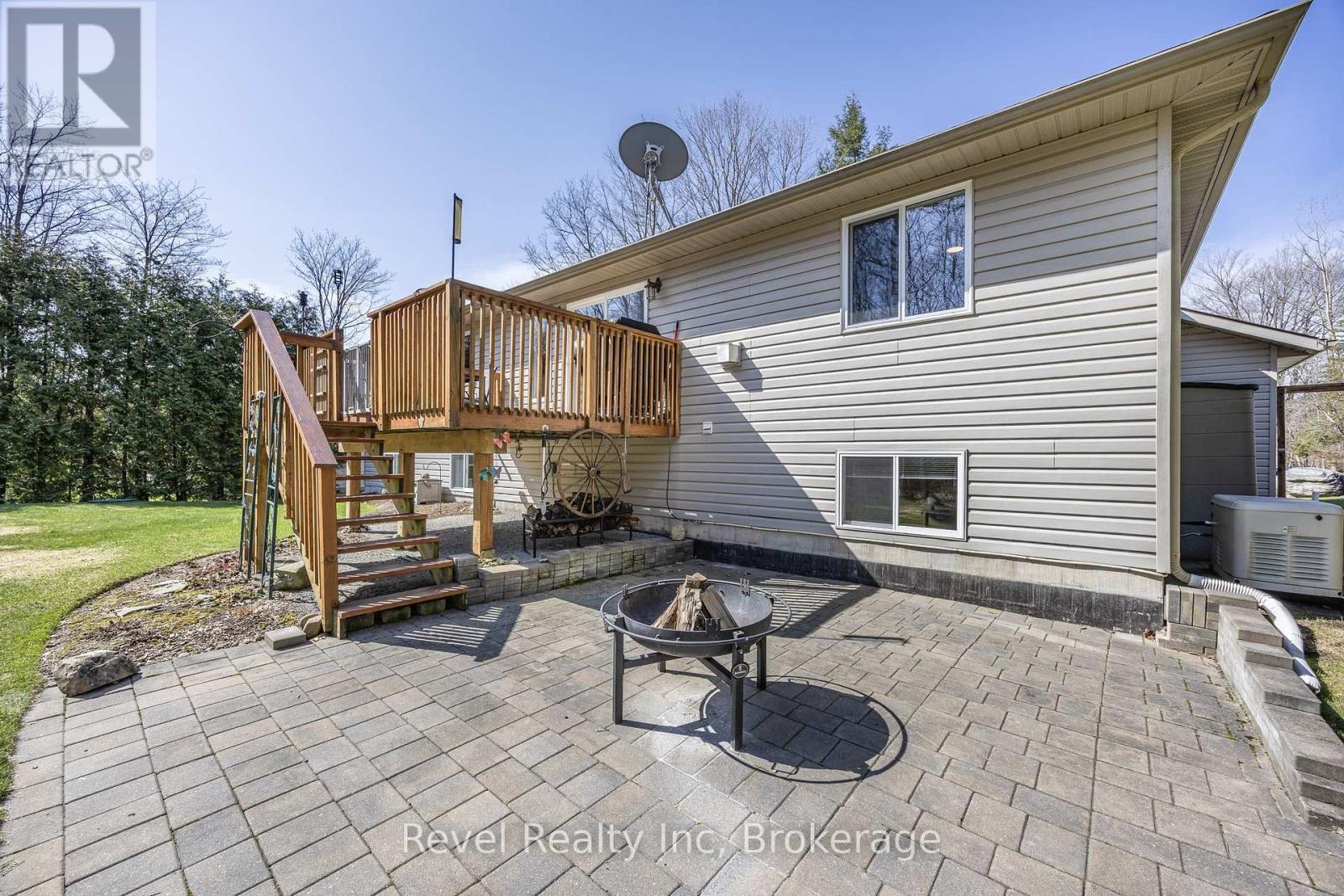 89 Trout Lane, Tiny, ON - Outdoor With Exterior