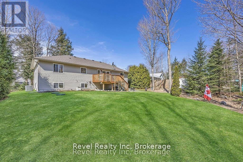 89 Trout Lane, Tiny, ON - Outdoor