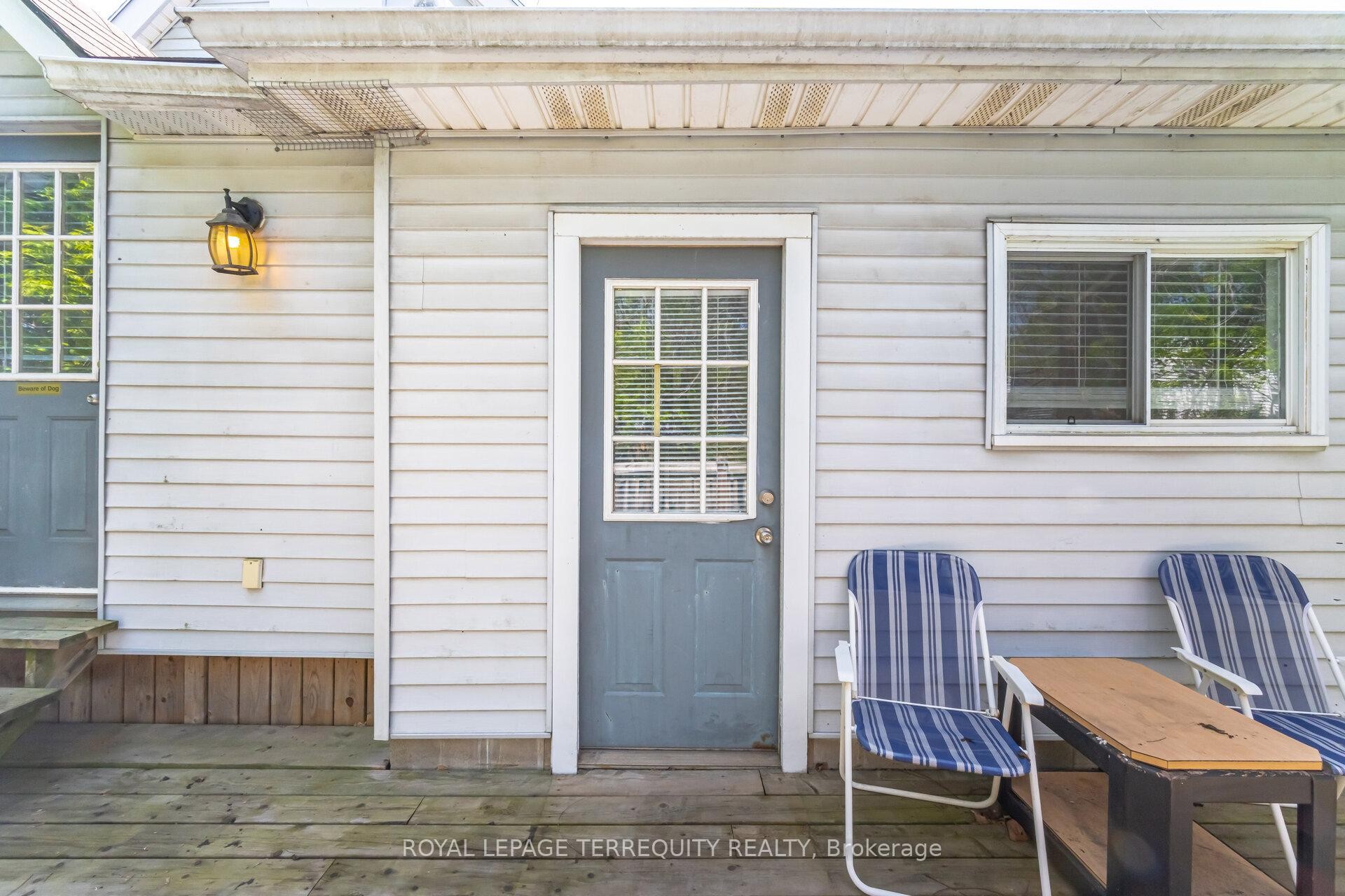 16 Royal Avenue, Hamilton, ON - Outdoor With Deck Patio Veranda With Exterior