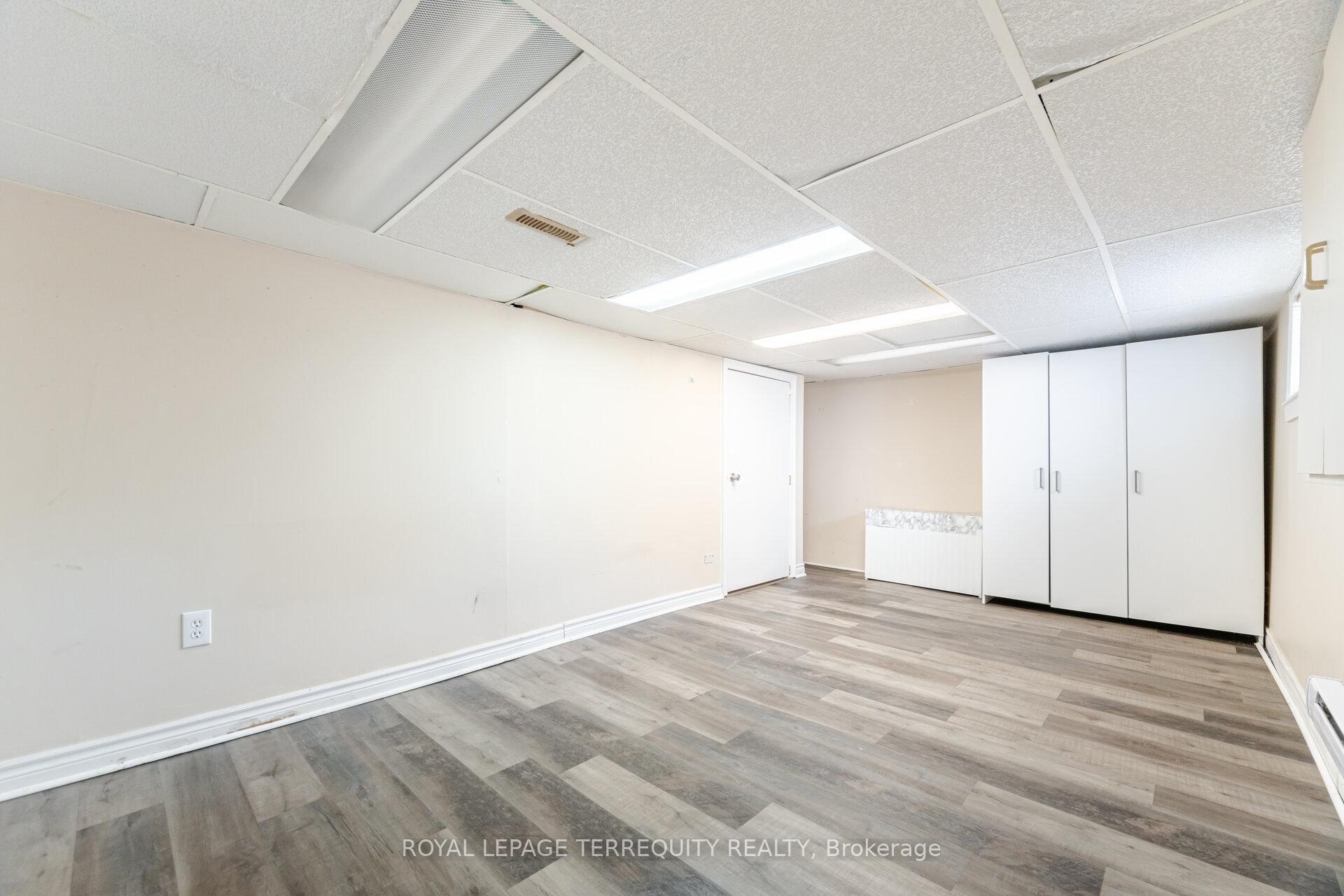 16 Royal Avenue, Hamilton, ON - Indoor