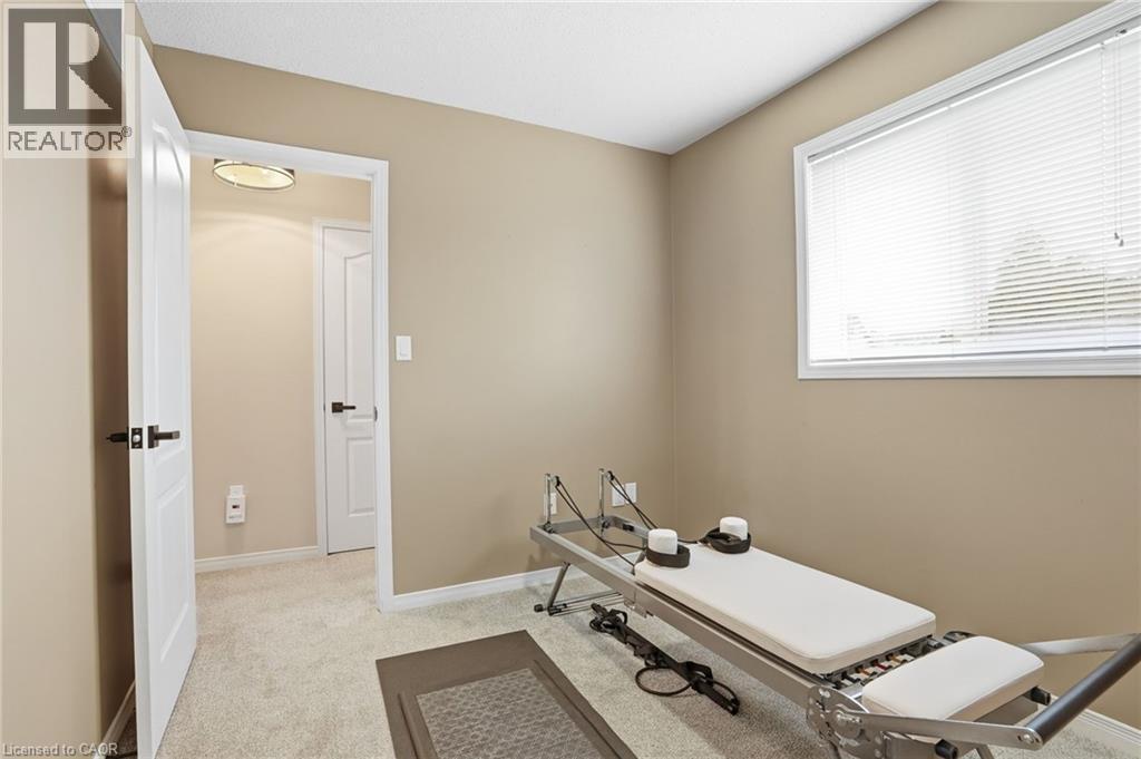 14 Kenyon Crescent, Grimsby, ON - Indoor