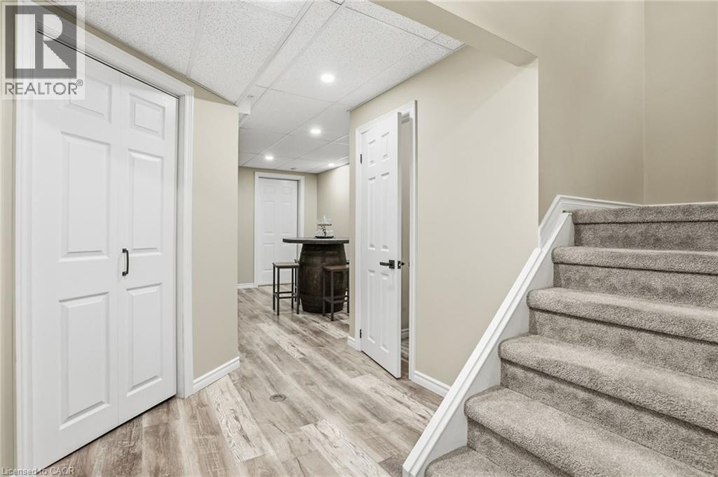 14 Kenyon Crescent, Grimsby, ON - Indoor Photo Showing Other Room