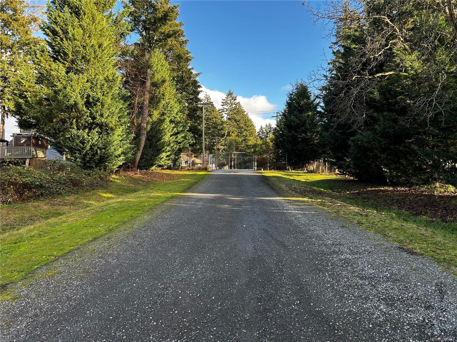 7030 Bell Mckinnon Rd, Duncan, BC