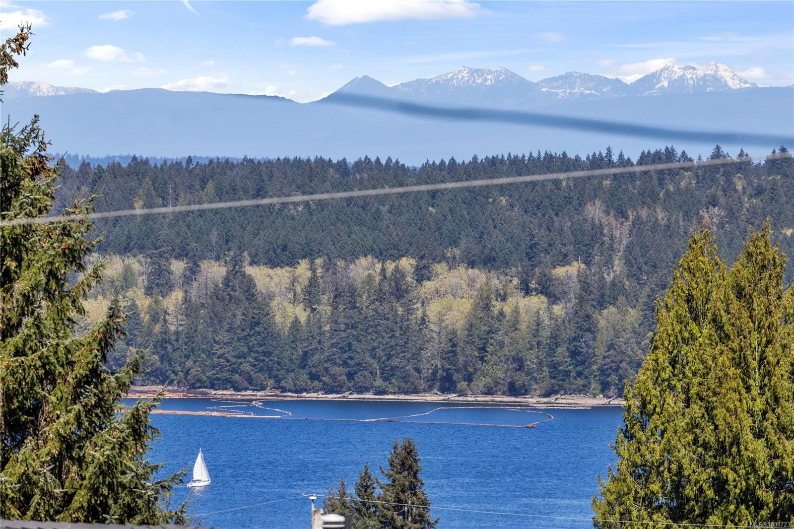 426 Davis Rd, Ladysmith, BC