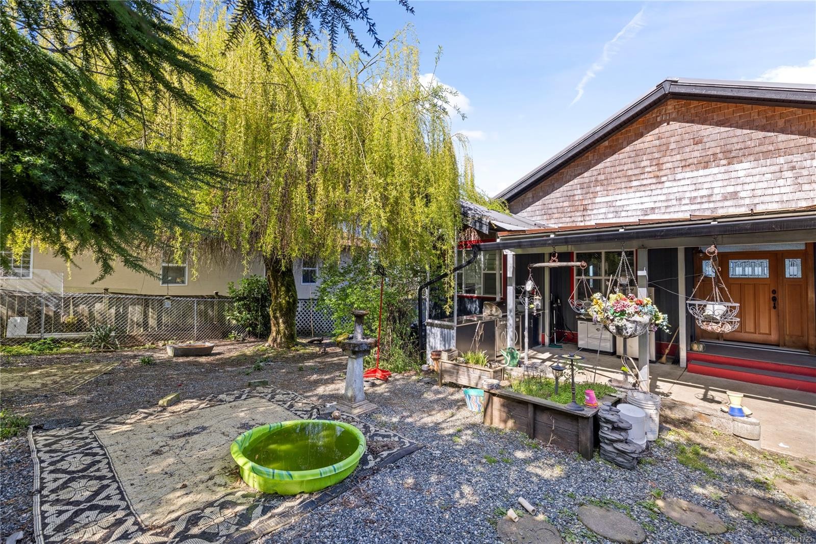 426 Davis Rd, Ladysmith, BC