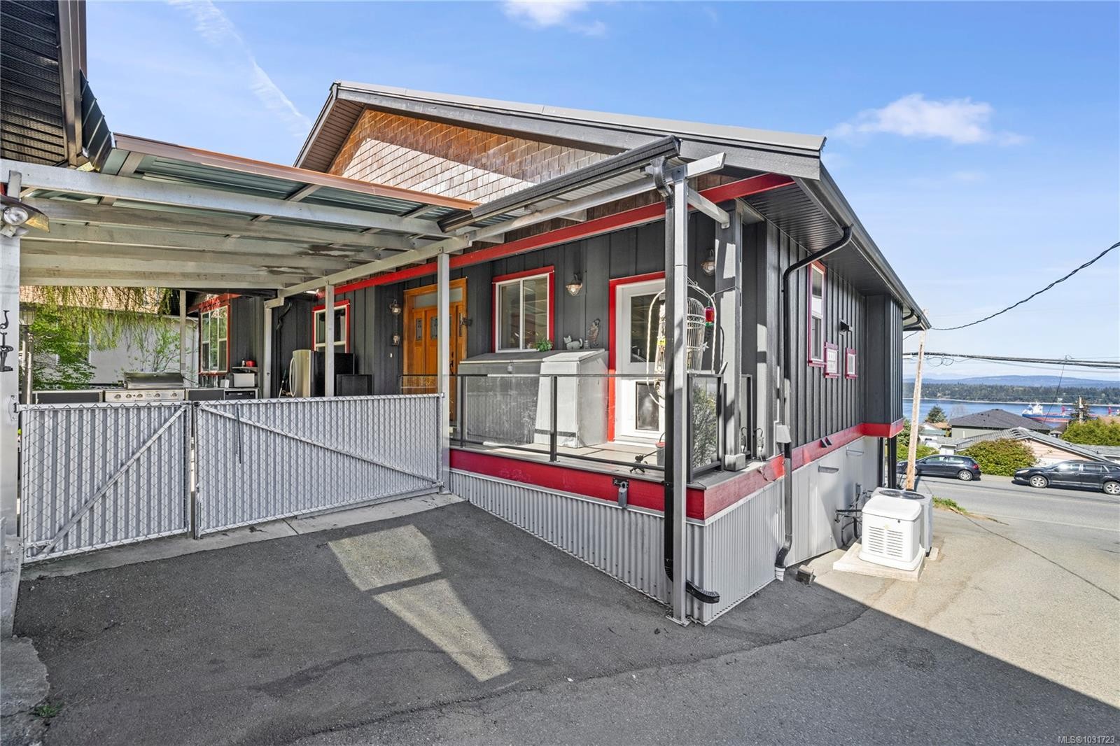 426 Davis Rd, Ladysmith, BC