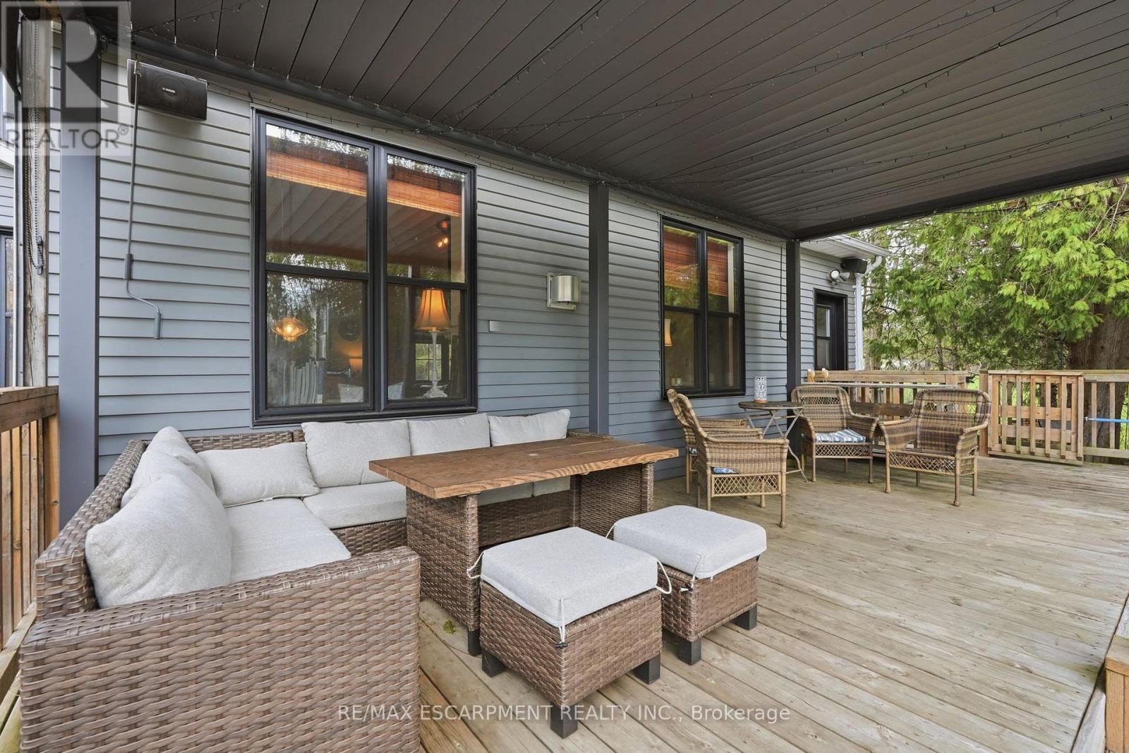 222 Concession 11 E, Hamilton, ON - Outdoor With Deck Patio Veranda With Exterior