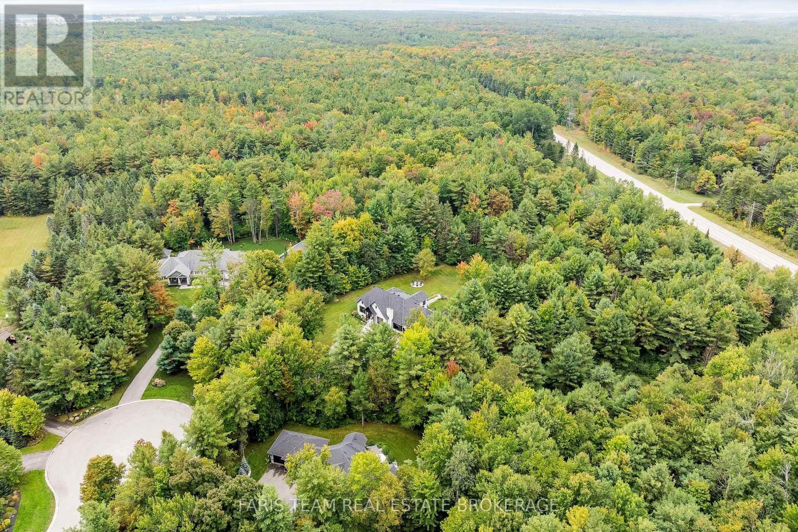 4 Sycamore Circle, Springwater, ON - Outdoor With View
