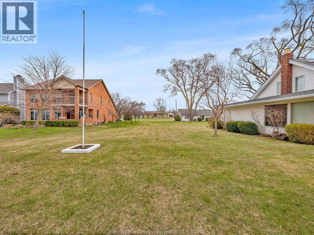 V/L Robson Road, Leamington, ON