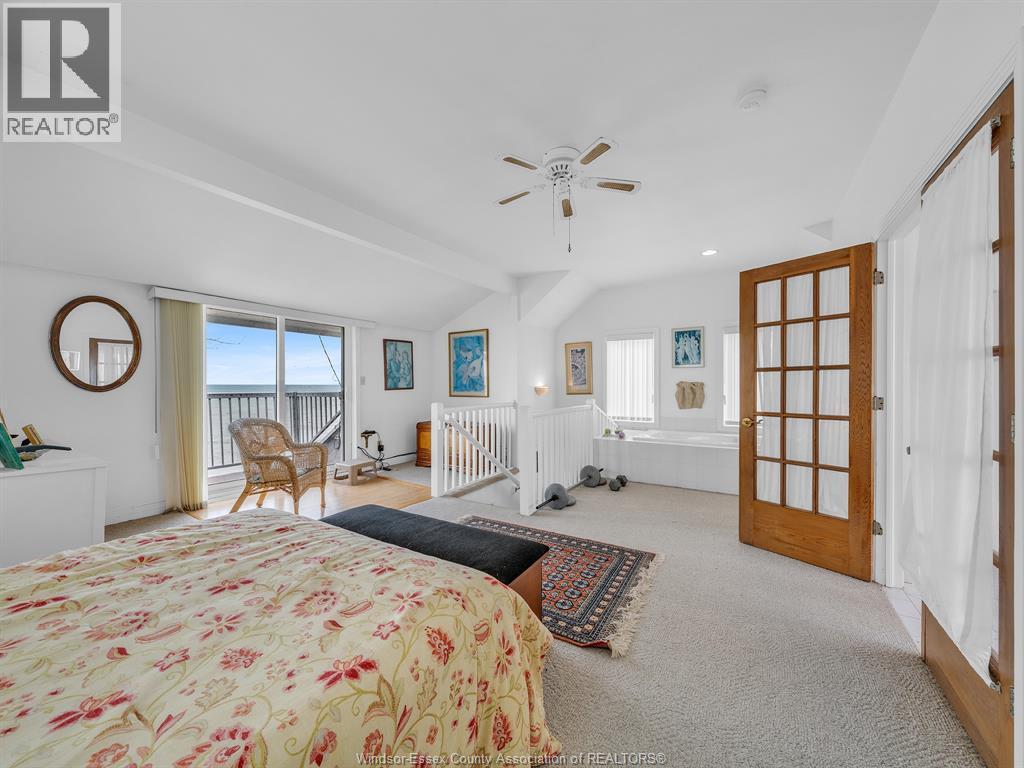 278 Robson Road, Leamington, ON - Indoor Photo Showing Bedroom