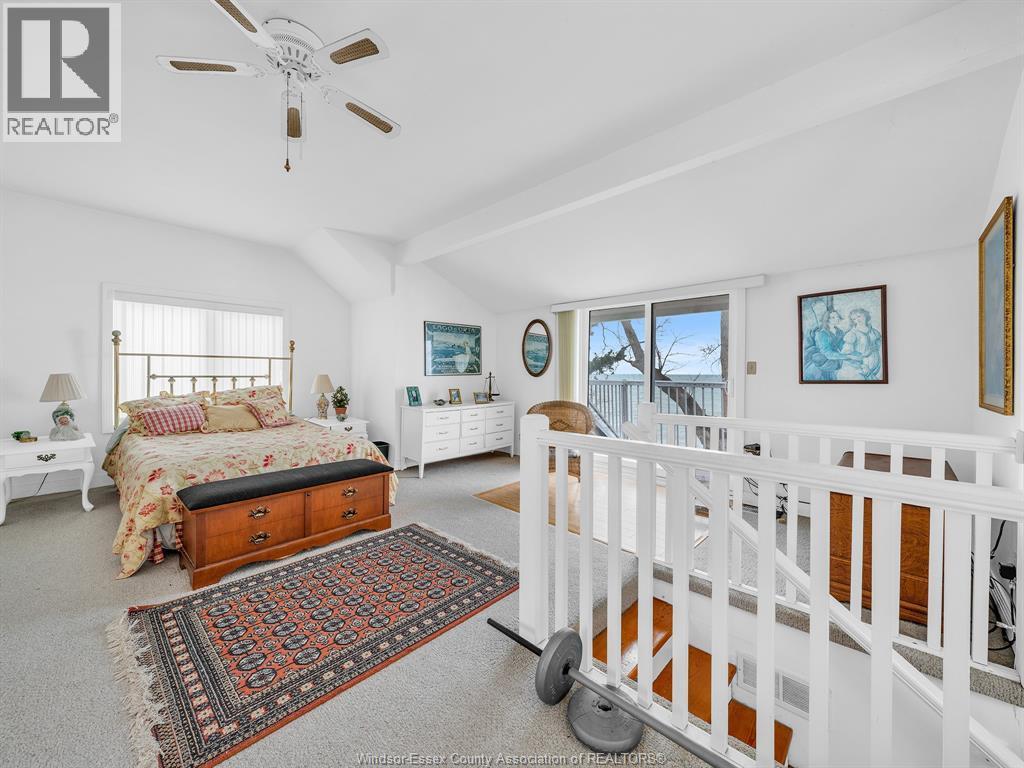 278 Robson Road, Leamington, ON - Indoor Photo Showing Bedroom