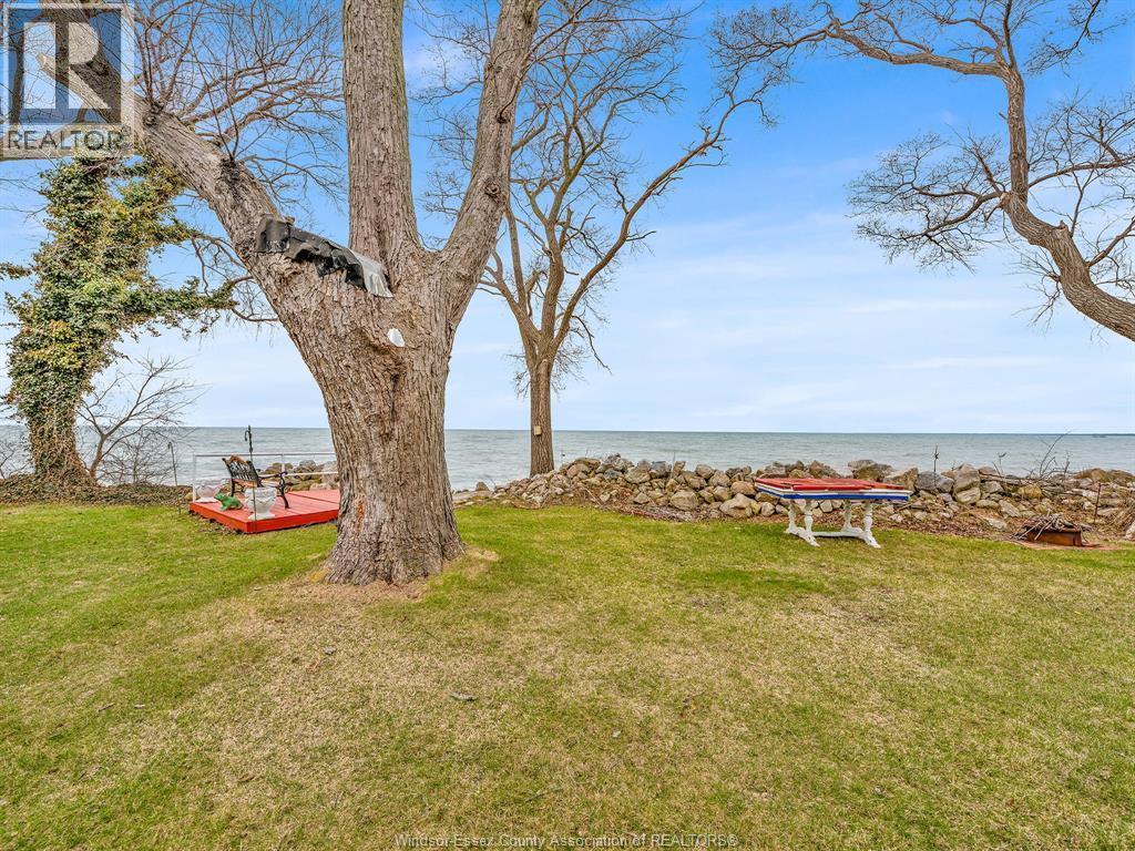 278 Robson Road, Leamington, ON - Outdoor With Body Of Water With View