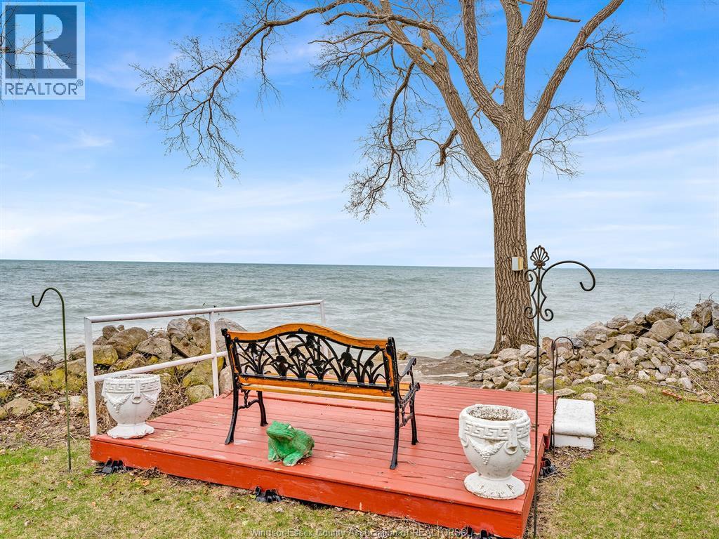 278 Robson Road, Leamington, ON - Outdoor With Body Of Water With View