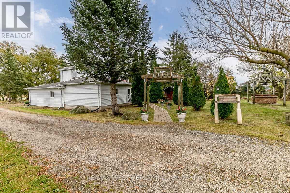 7941 Highway 26, Clearview, ON