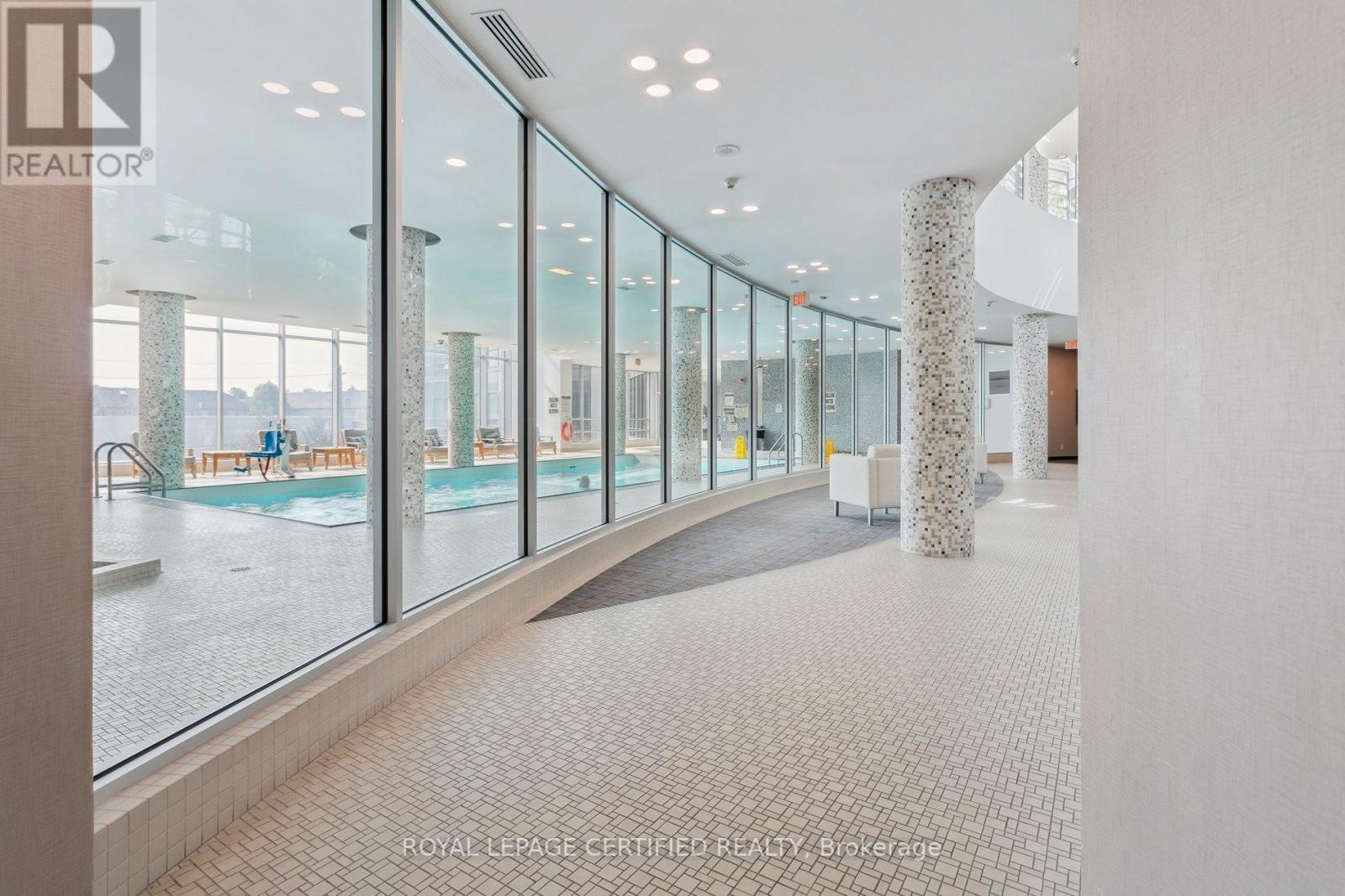 1208 - 2240 Lakeshore Boulevard W, Toronto, ON - Indoor Photo Showing Other Room