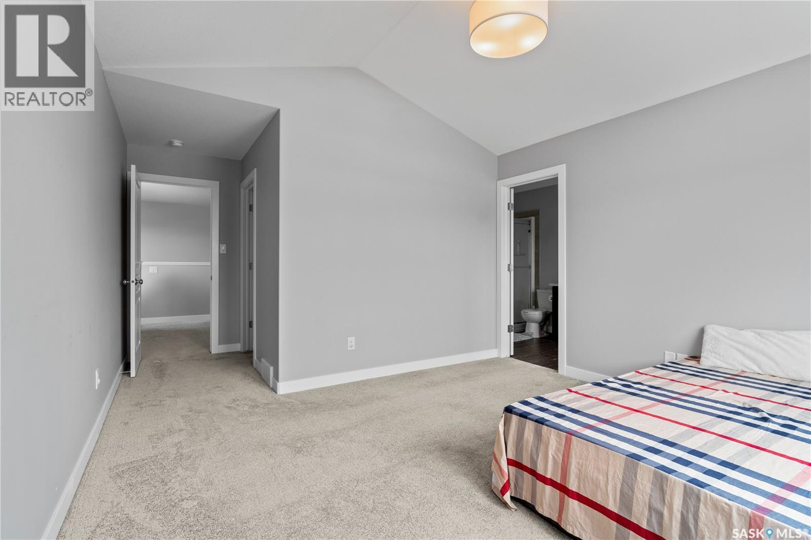 4810 Green Brooks Way E, Regina, SK - Indoor Photo Showing Bedroom