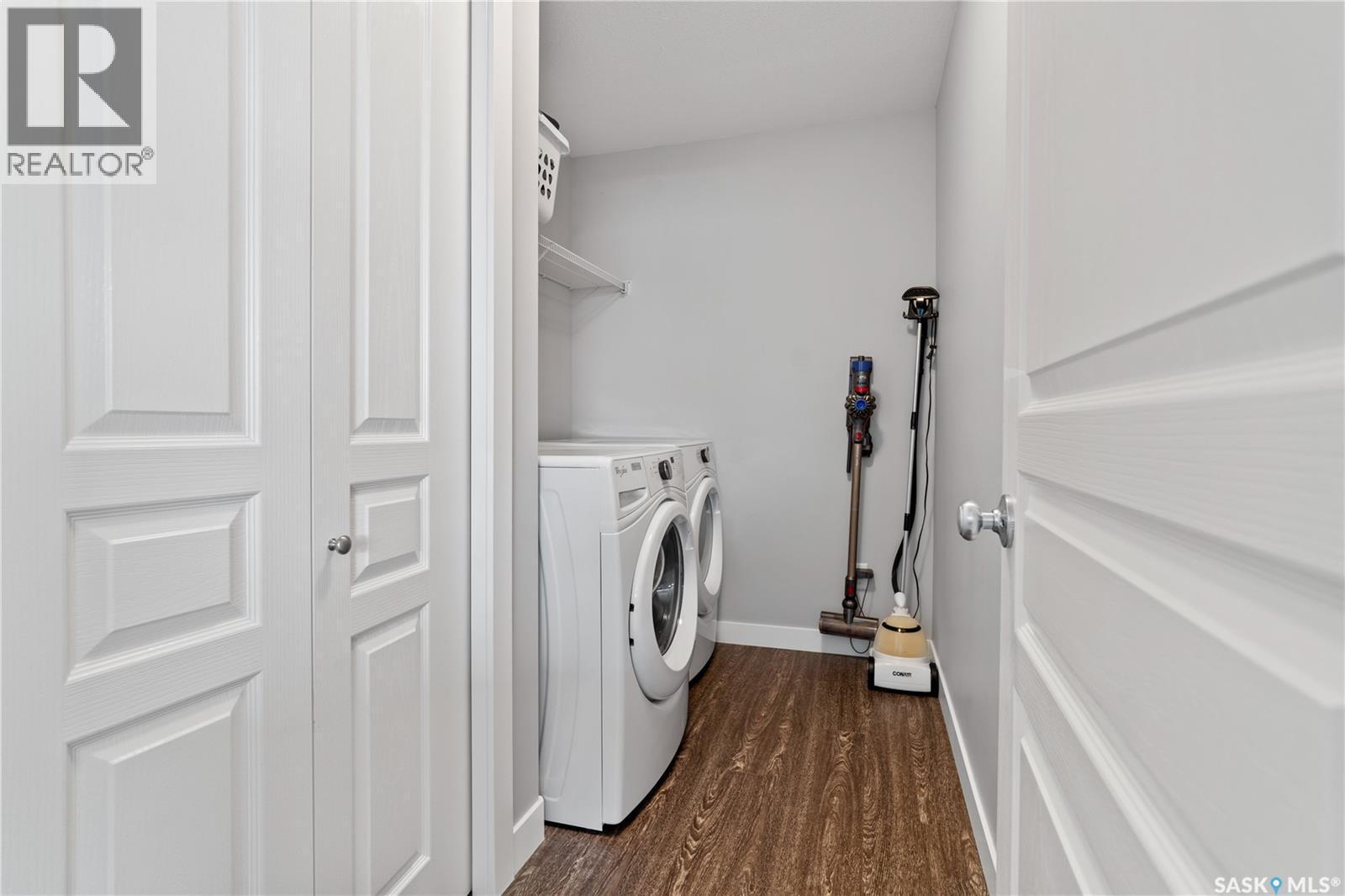 4810 Green Brooks Way E, Regina, SK - Indoor Photo Showing Laundry Room