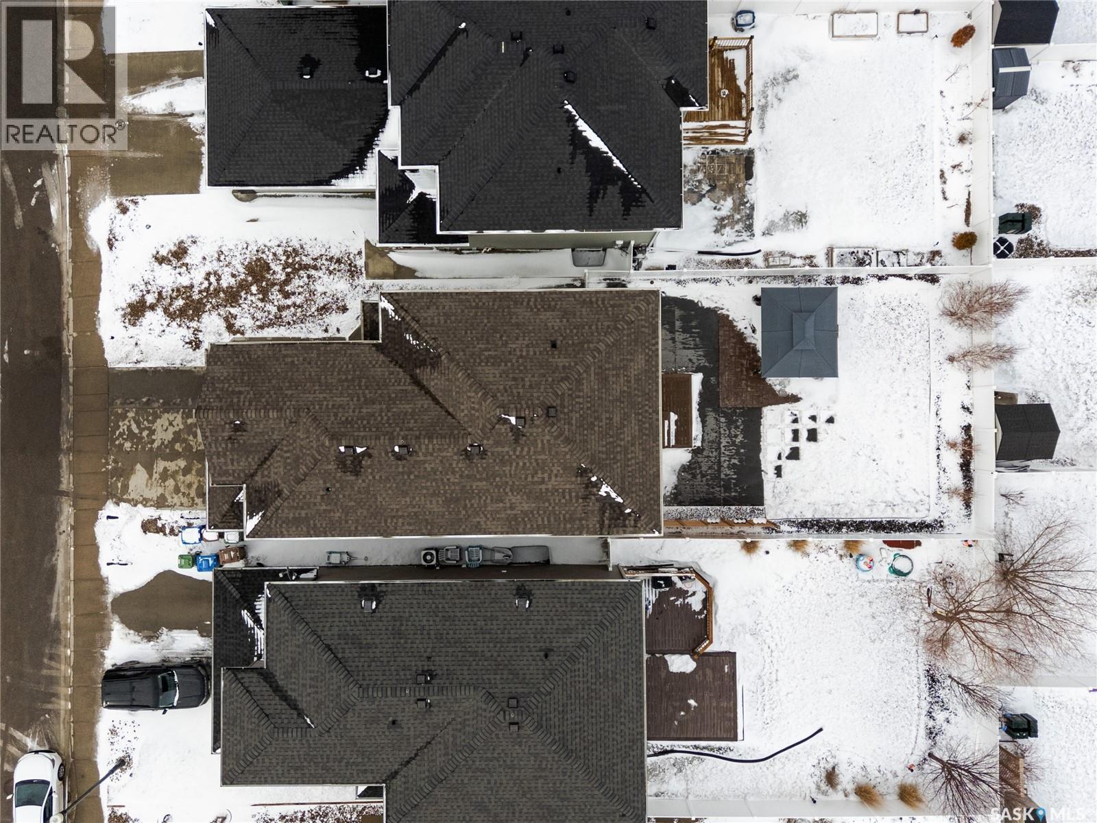 4810 Green Brooks Way E, Regina, SK - Outdoor