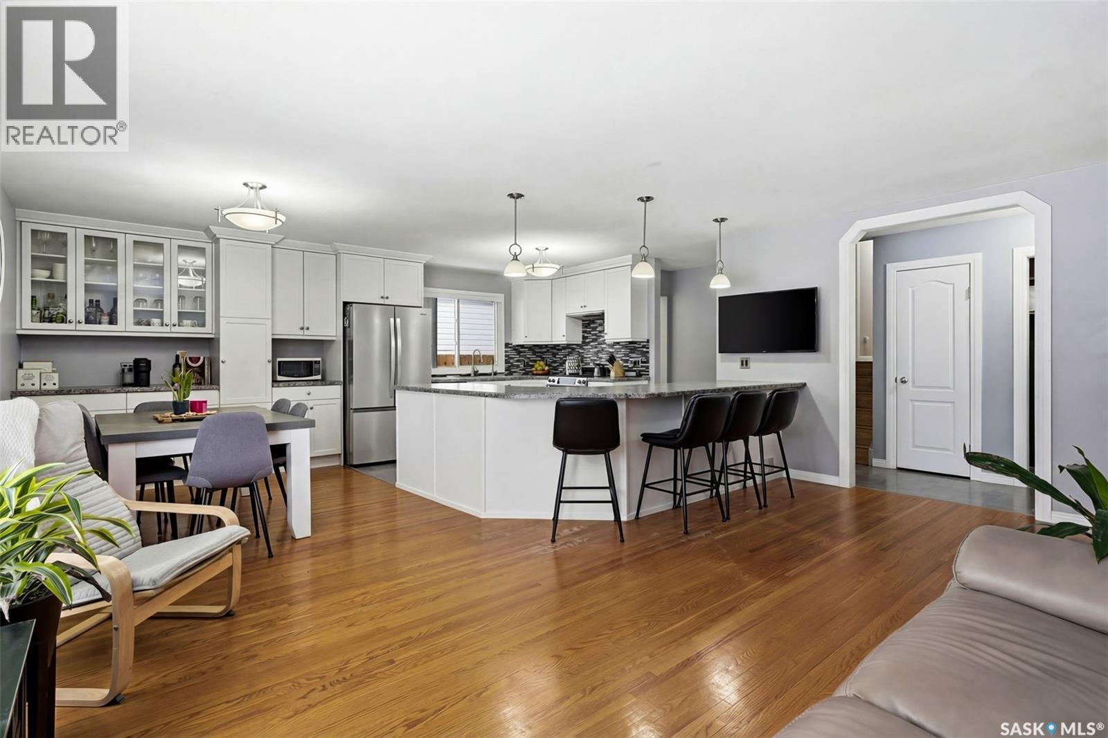 108 Matheson Crescent, Regina, SK - Indoor