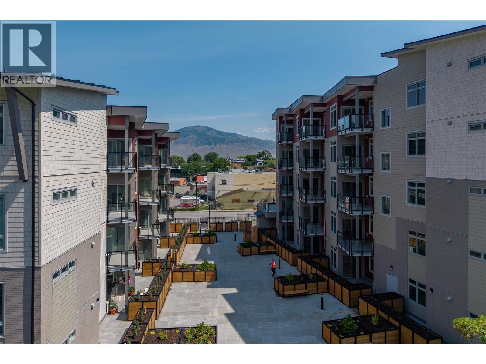 215 Royal Avenue Unit# 402, Kamloops, BC - Outdoor
