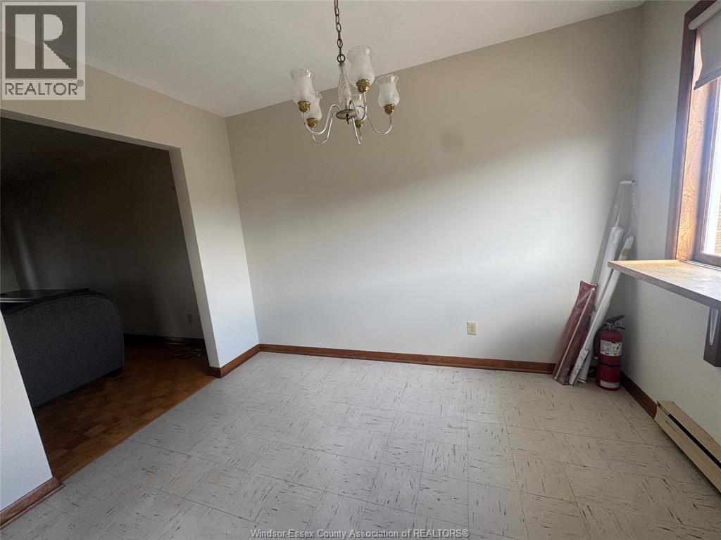 3027 Walker Road Unit# C, Windsor, ON - Indoor Photo Showing Other Room