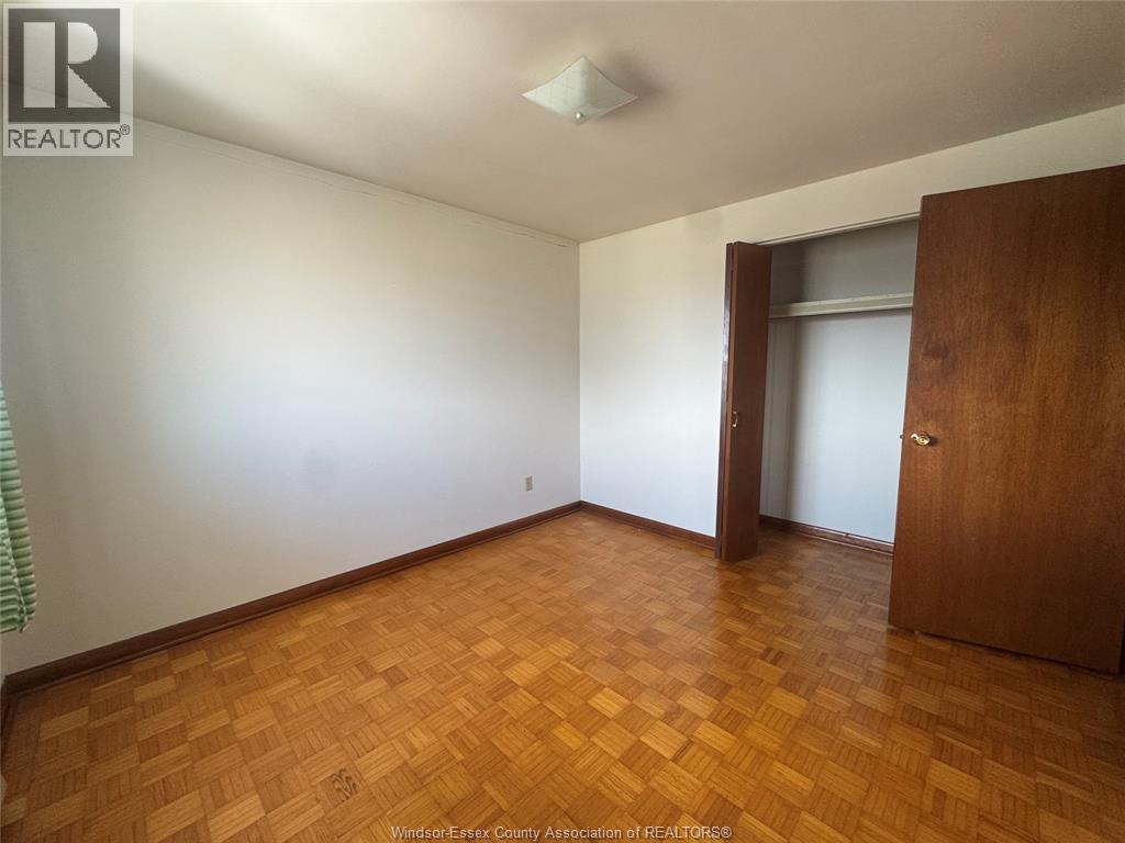3027 Walker Road Unit# B, Windsor, ON - Indoor Photo Showing Other Room