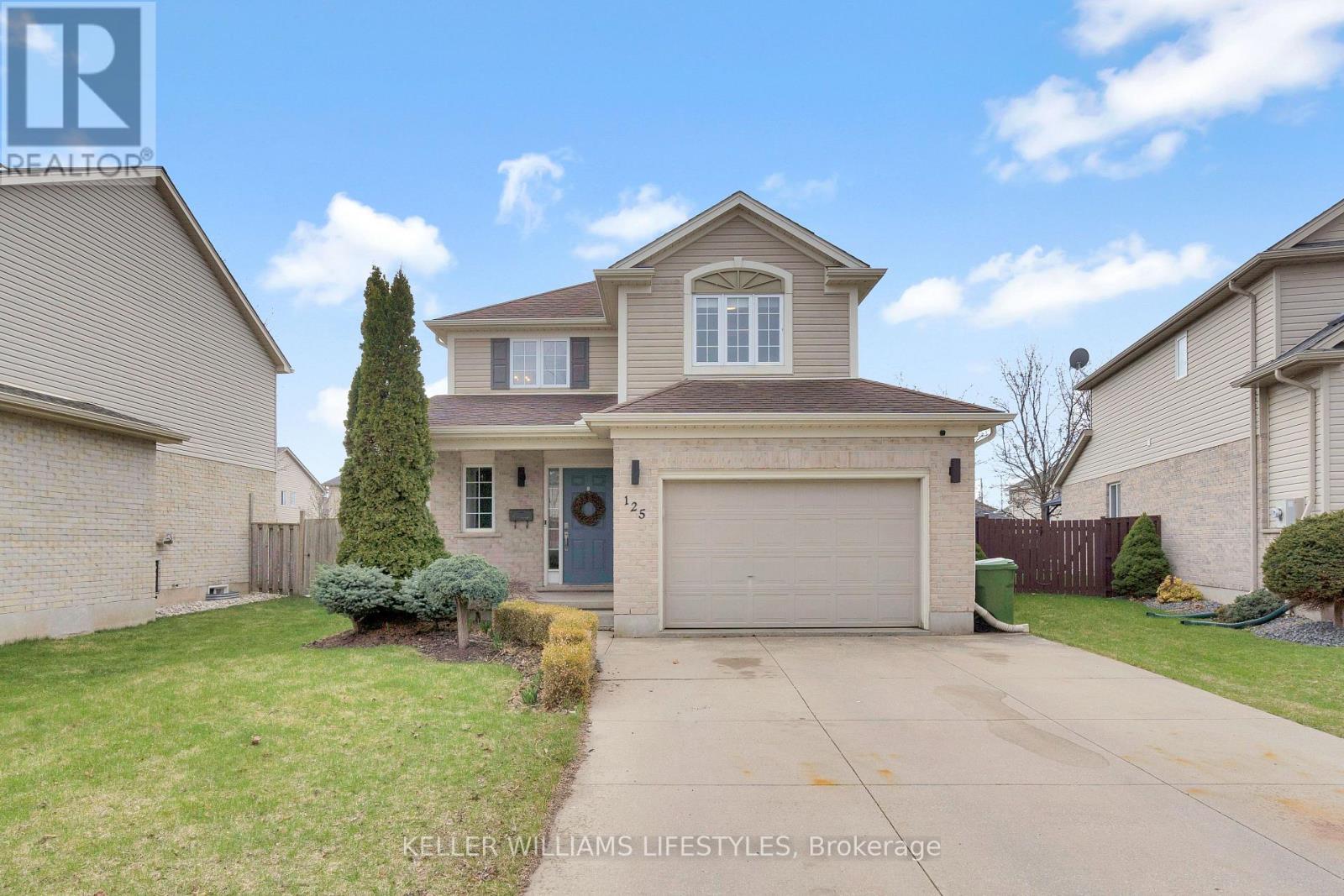 125 Hagerman Crescent, St. Thomas, ON - Outdoor With Facade