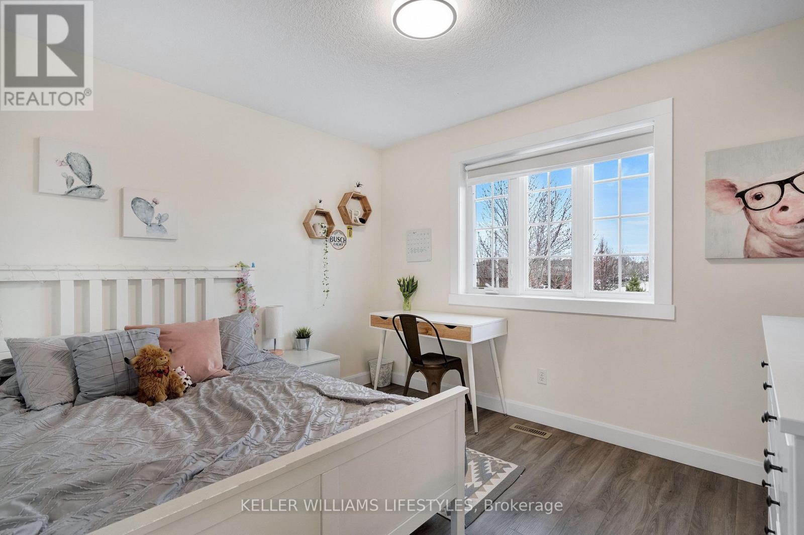 125 Hagerman Crescent, St. Thomas, ON - Indoor Photo Showing Bedroom