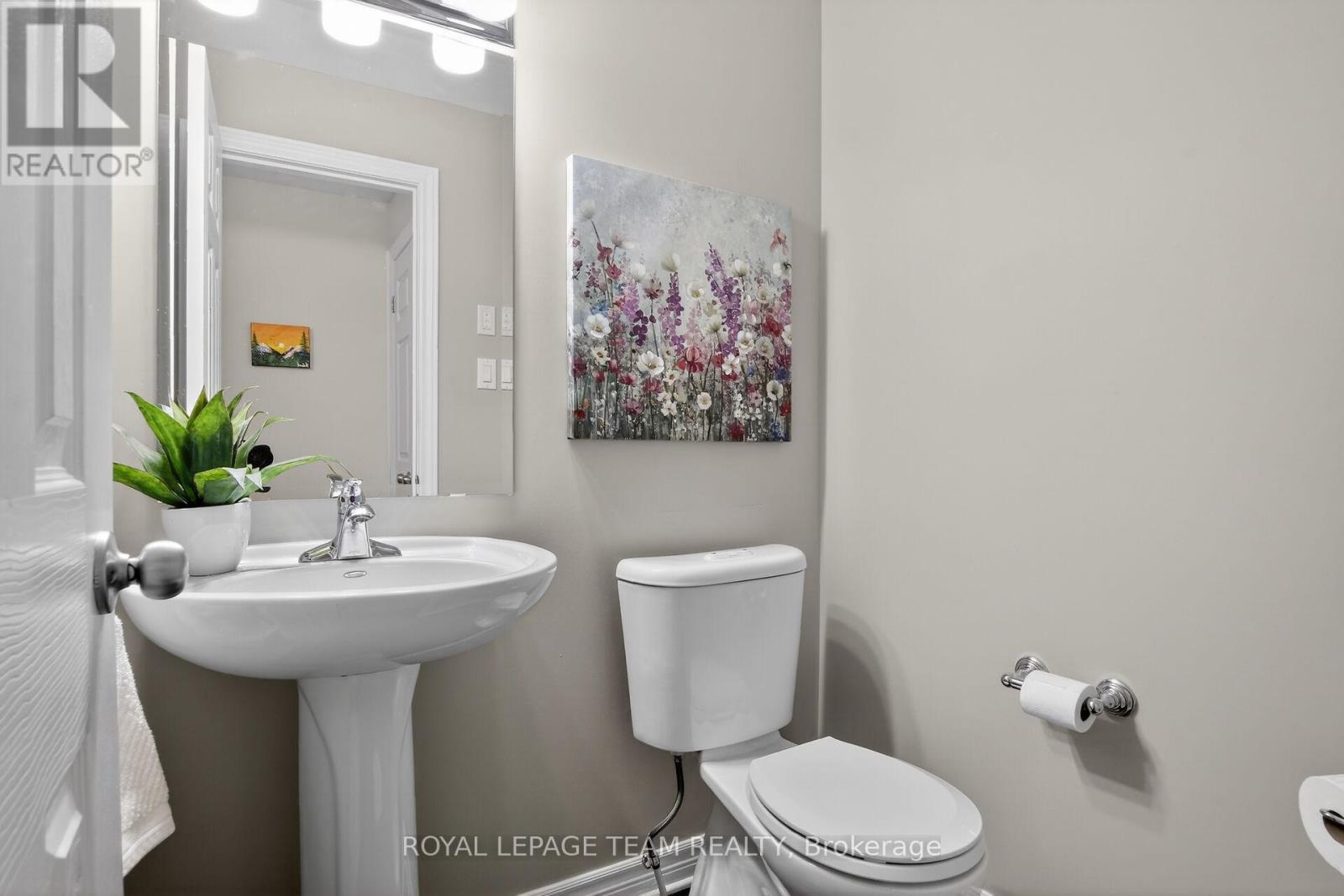 130A Lindenshade Drive, Ottawa, ON - Indoor Photo Showing Bathroom