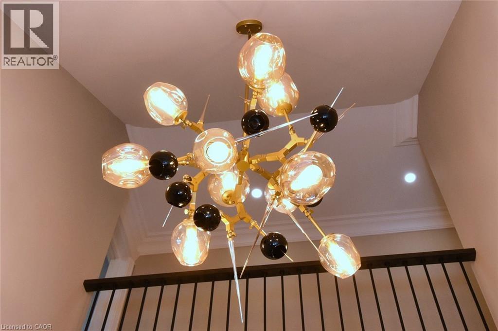 Detailed view - 68 Mountain Brow Boulevard, Hamilton, ON - Indoor Photo Showing Other Room