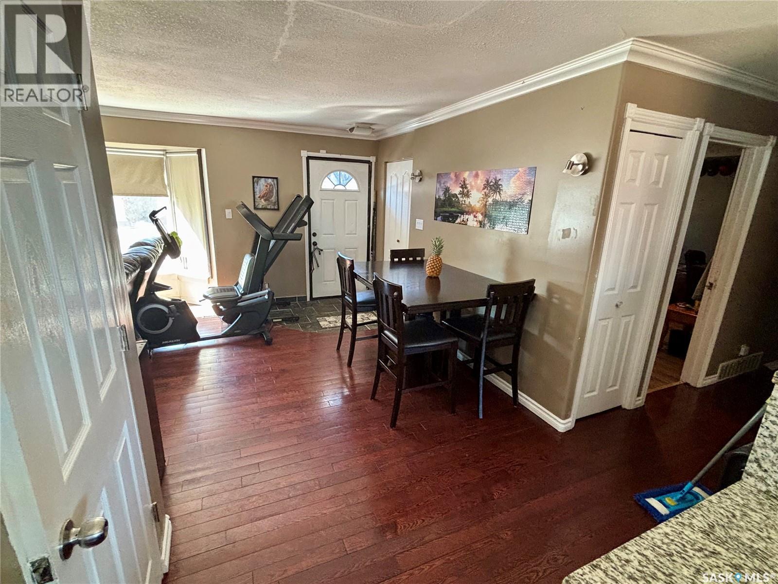 1 Davidson Crescent, Saskatoon, SK - Indoor Photo Showing Gym Room