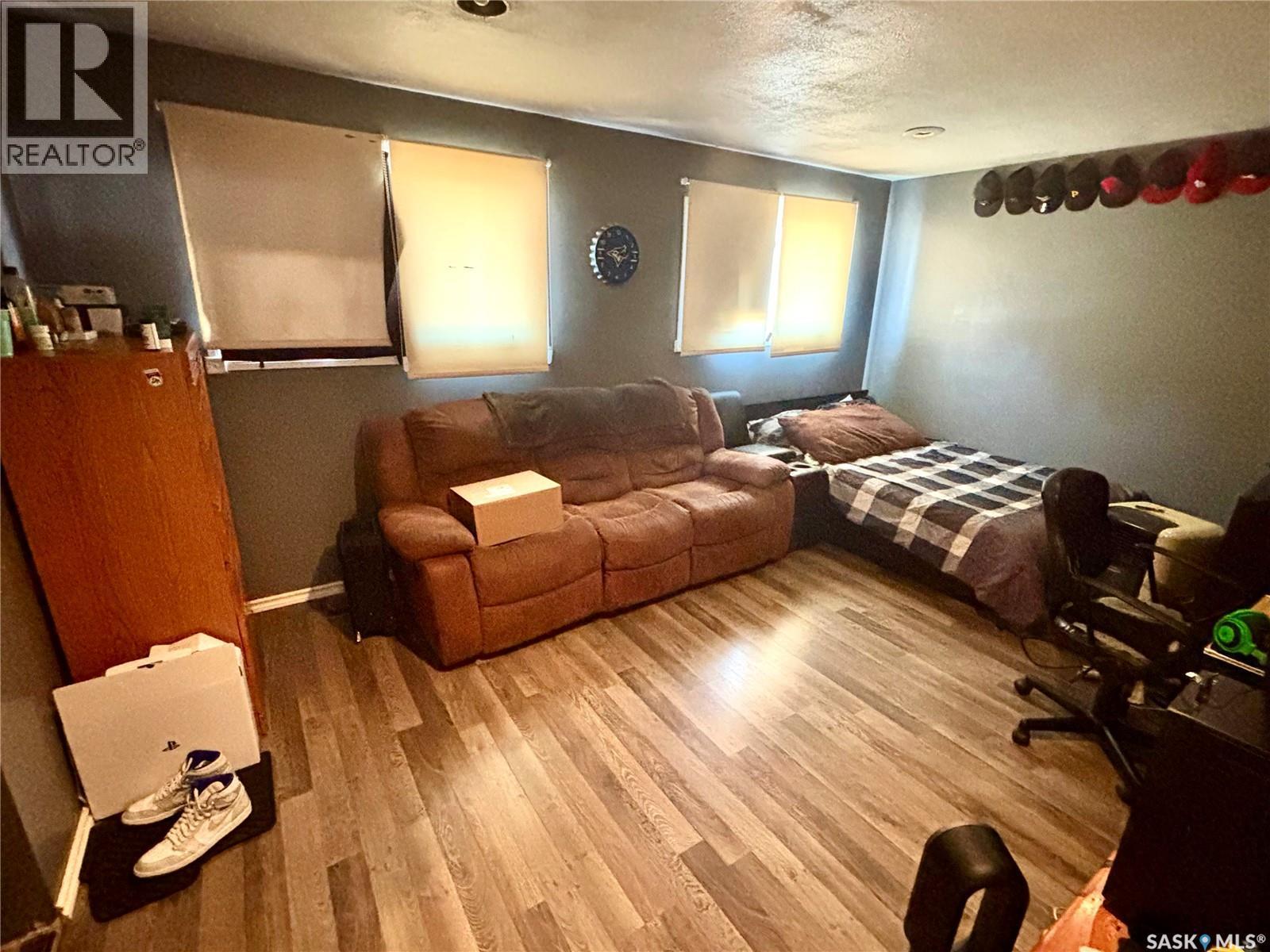 1 Davidson Crescent, Saskatoon, SK - Indoor Photo Showing Bedroom