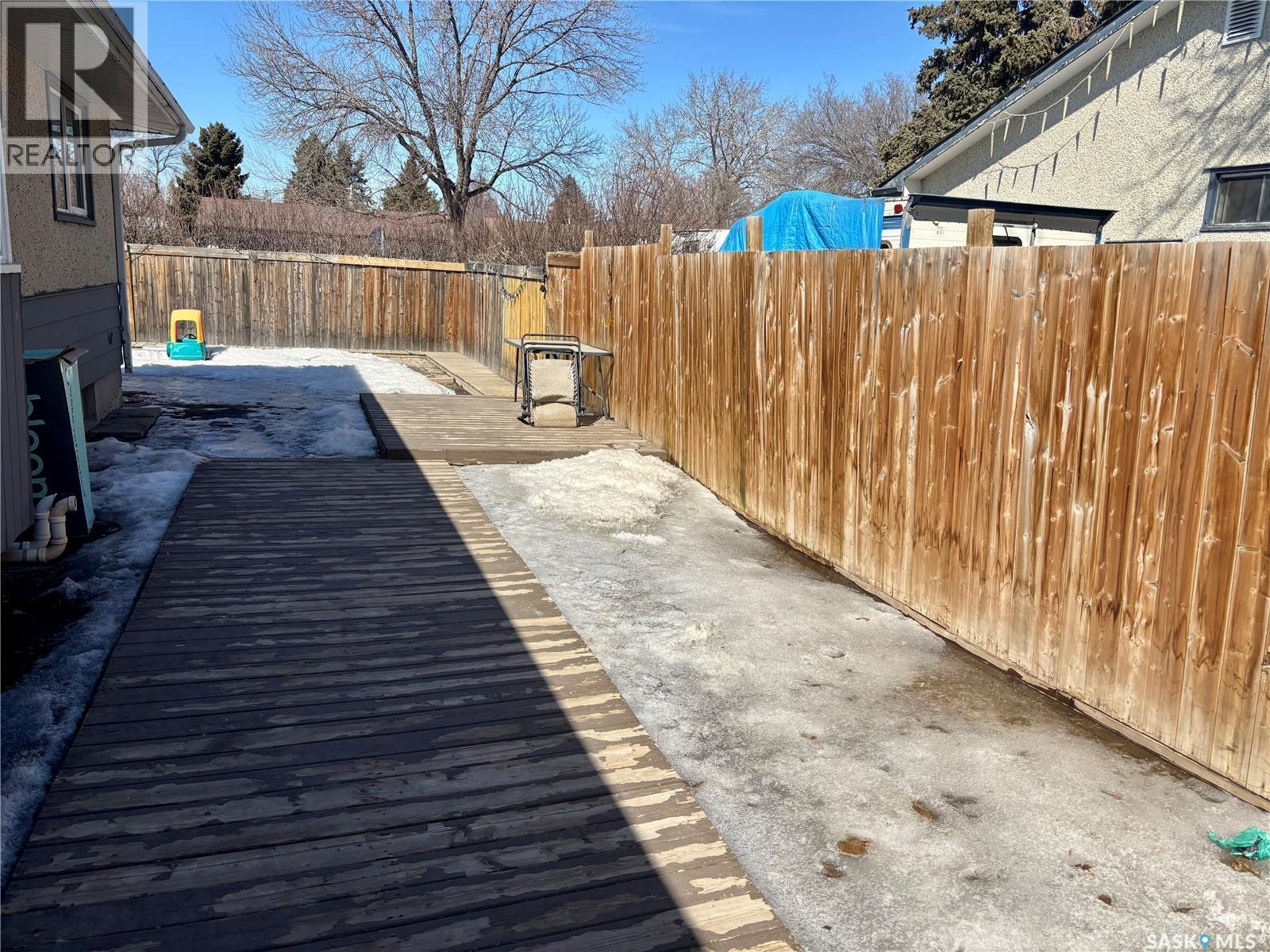 1 Davidson Crescent, Saskatoon, SK - Outdoor
