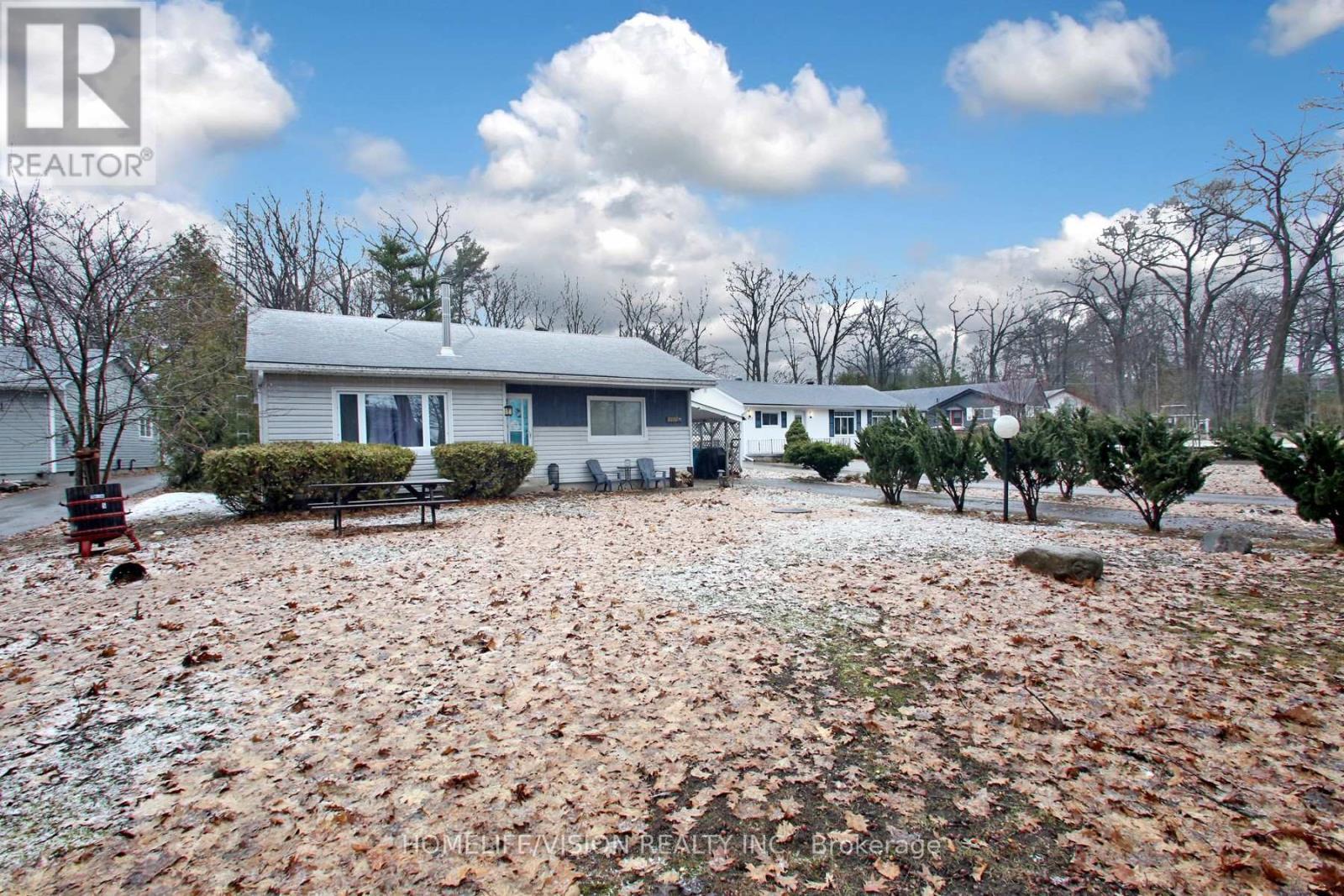 1807 Tiny Beaches Road S, Tiny, ON - Outdoor