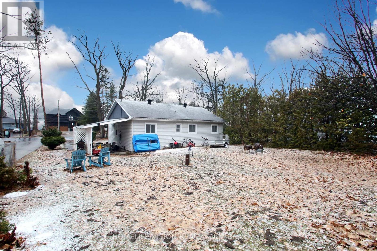 1807 Tiny Beaches Road S, Tiny, ON - Outdoor