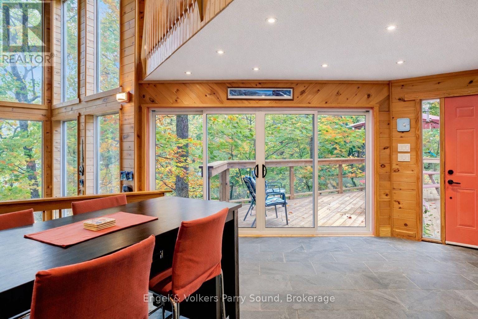 139 Manitou Drive, Mckellar, ON - Indoor Photo Showing Office