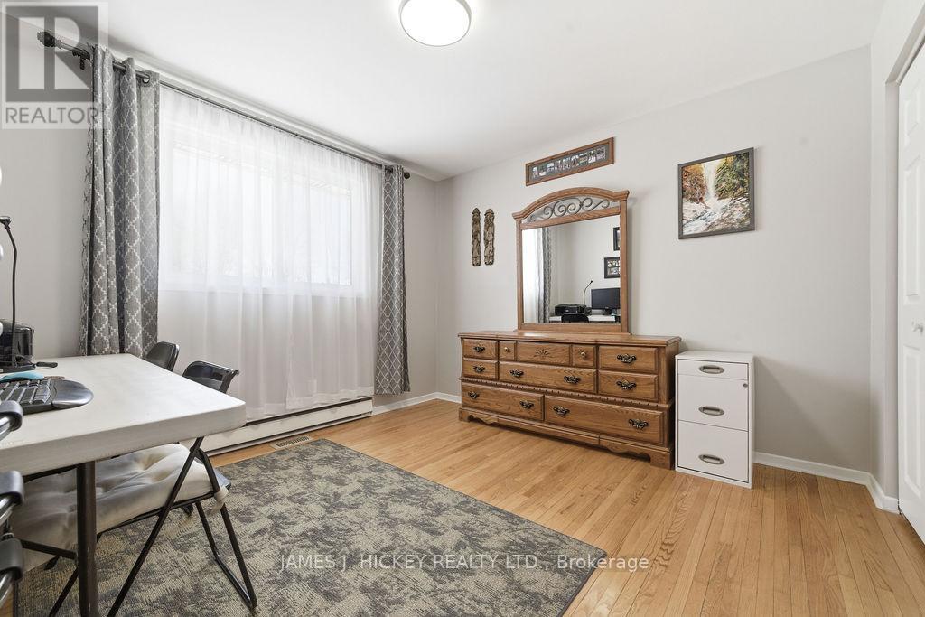 101 Frontenac Crescent, Deep River, ON - Indoor Photo Showing Other Room