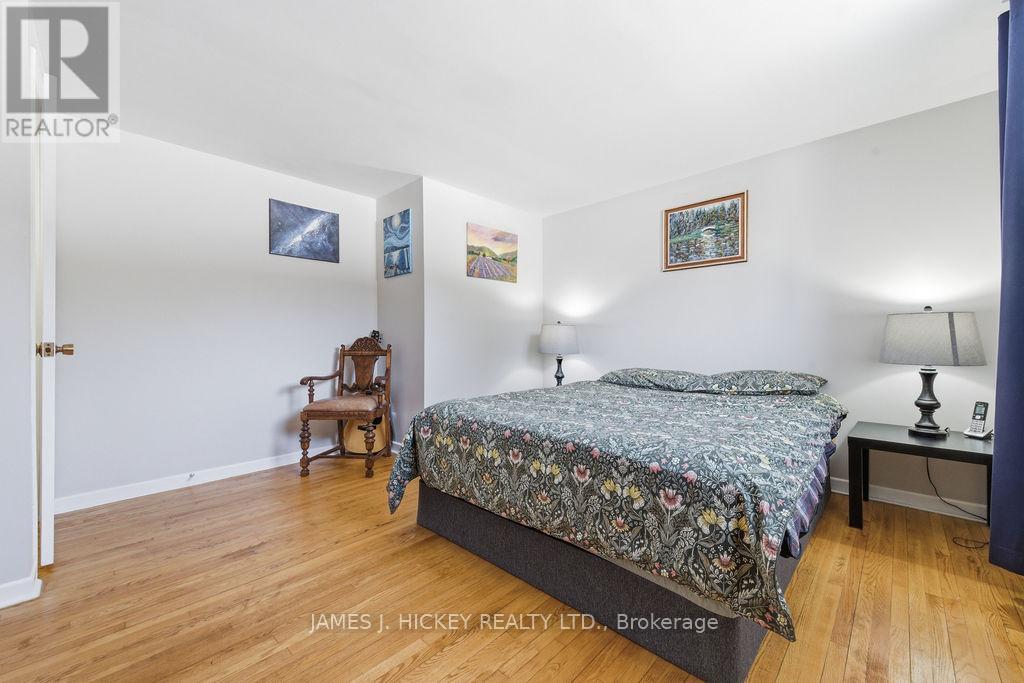 101 Frontenac Crescent, Deep River, ON - Indoor Photo Showing Bedroom