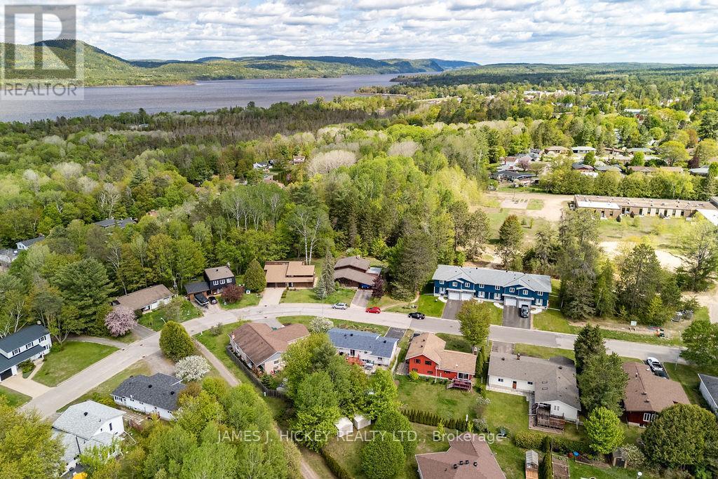 101 Frontenac Crescent, Deep River, ON - Outdoor With View