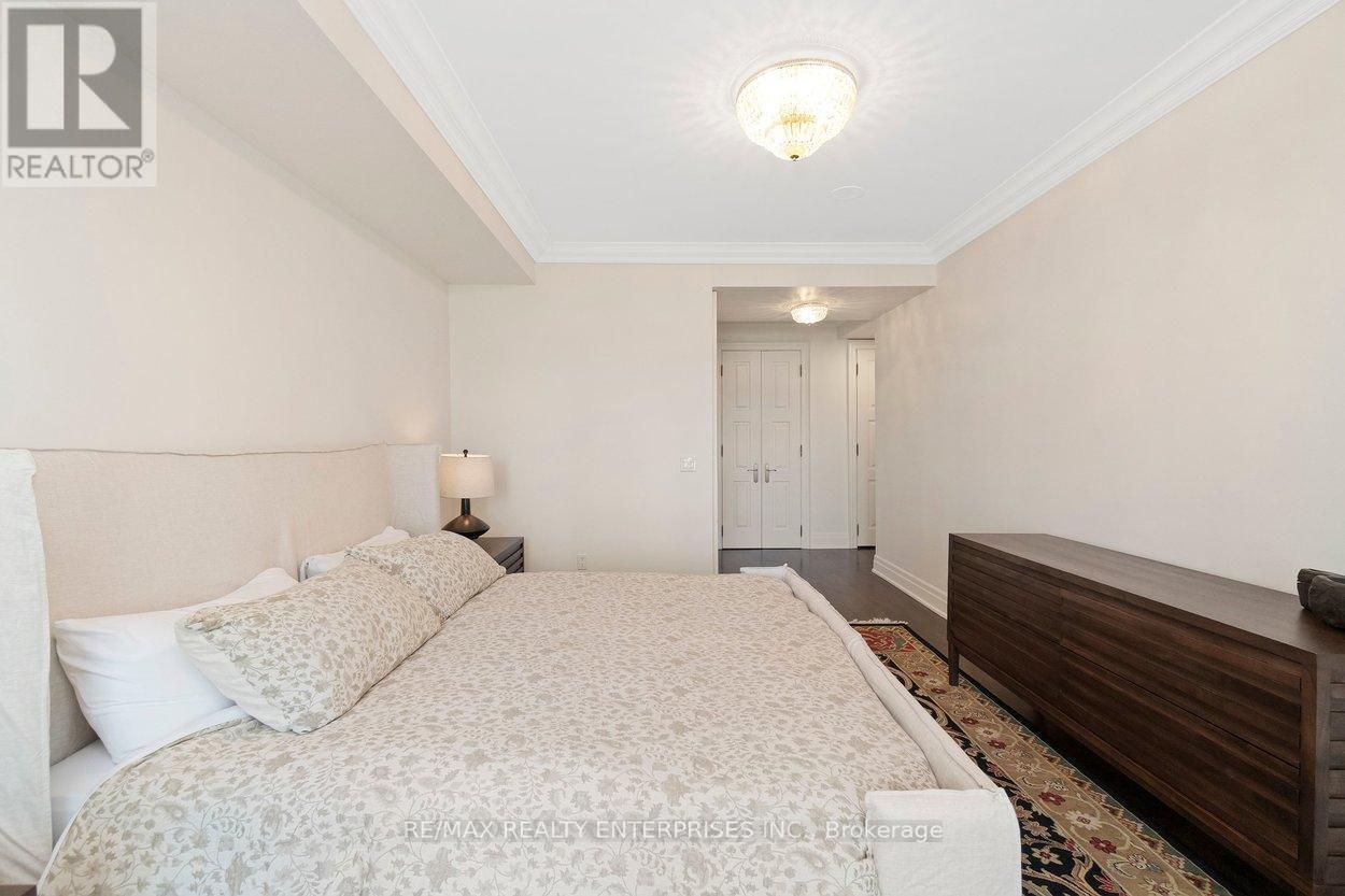 416 - 2095 Lake Shore Boulevard W, Toronto, ON - Indoor Photo Showing Bedroom