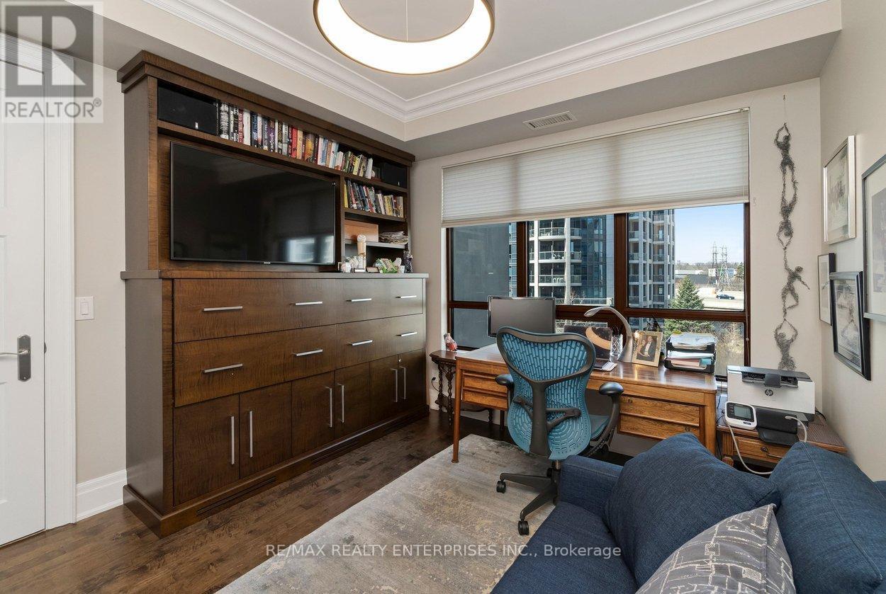 416 - 2095 Lake Shore Boulevard W, Toronto, ON - Indoor Photo Showing Office