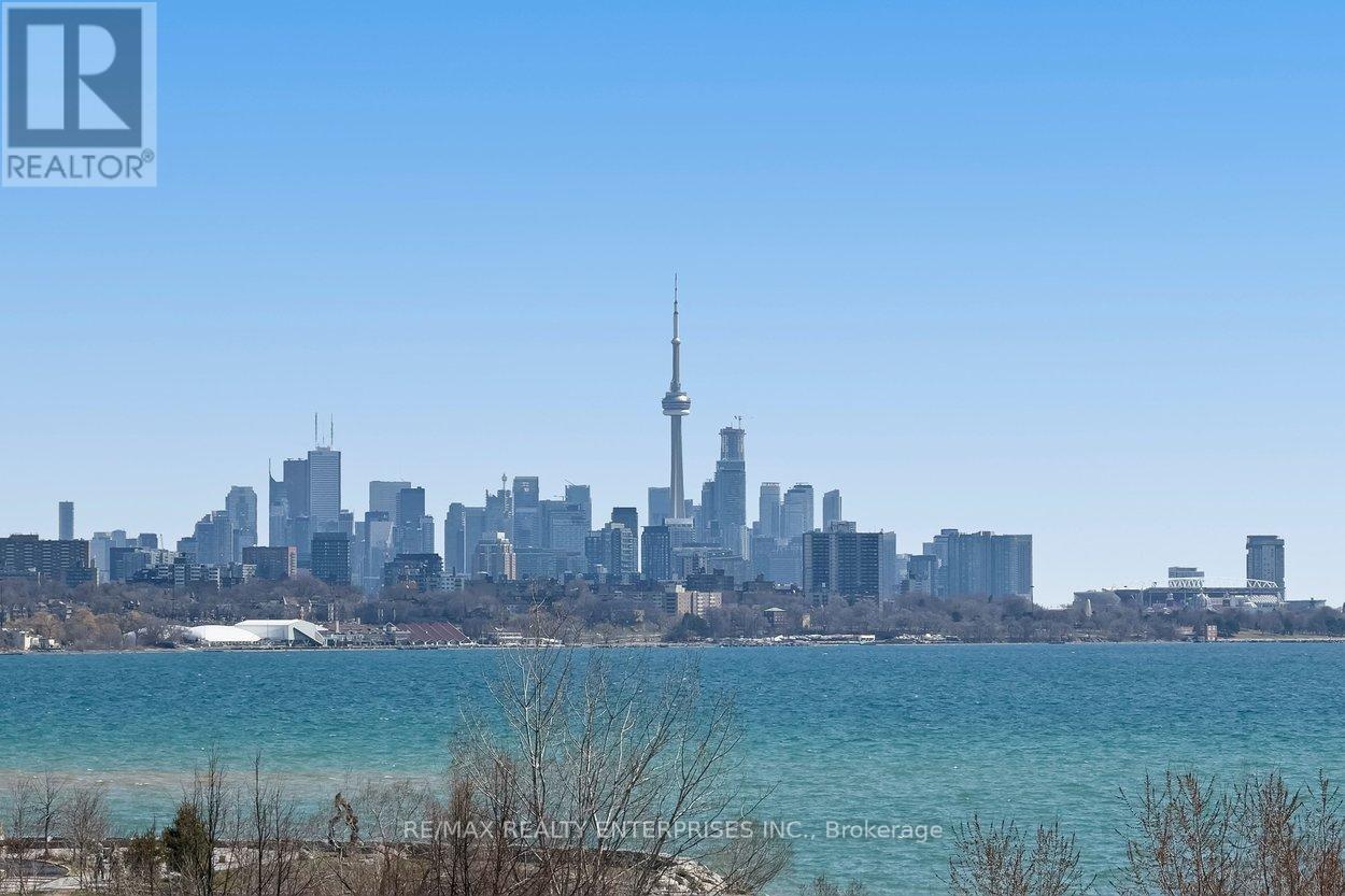 416 - 2095 Lake Shore Boulevard W, Toronto, ON - Outdoor With Body Of Water With View