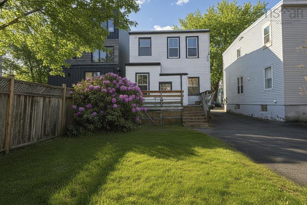 6173 Pepperell Street, Halifax, NS - Outdoor