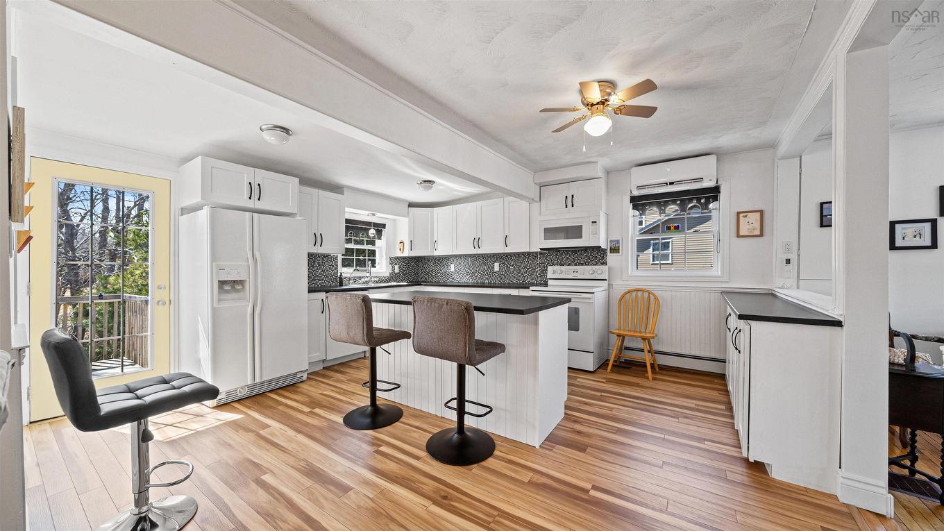 3108 Highway 7, Lake Echo, NS