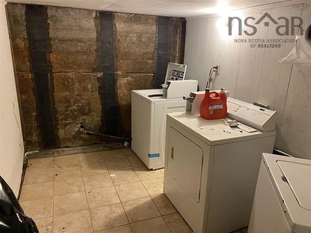 15 Pool Road, Sheet Harbour, NS